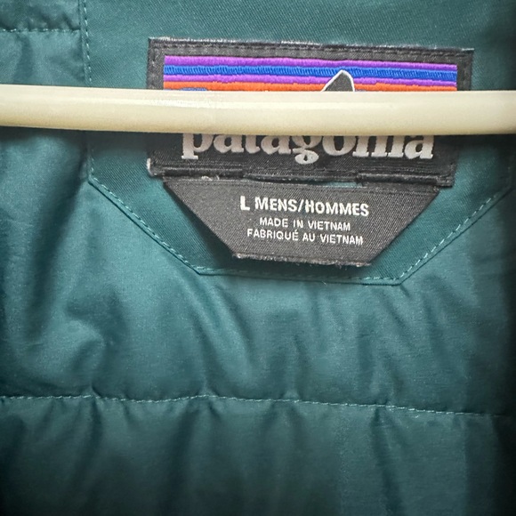 WILL SHIP DEC 31- Like New Patagonia Insulated Snowshot Jacket - Picture 4 of 4
